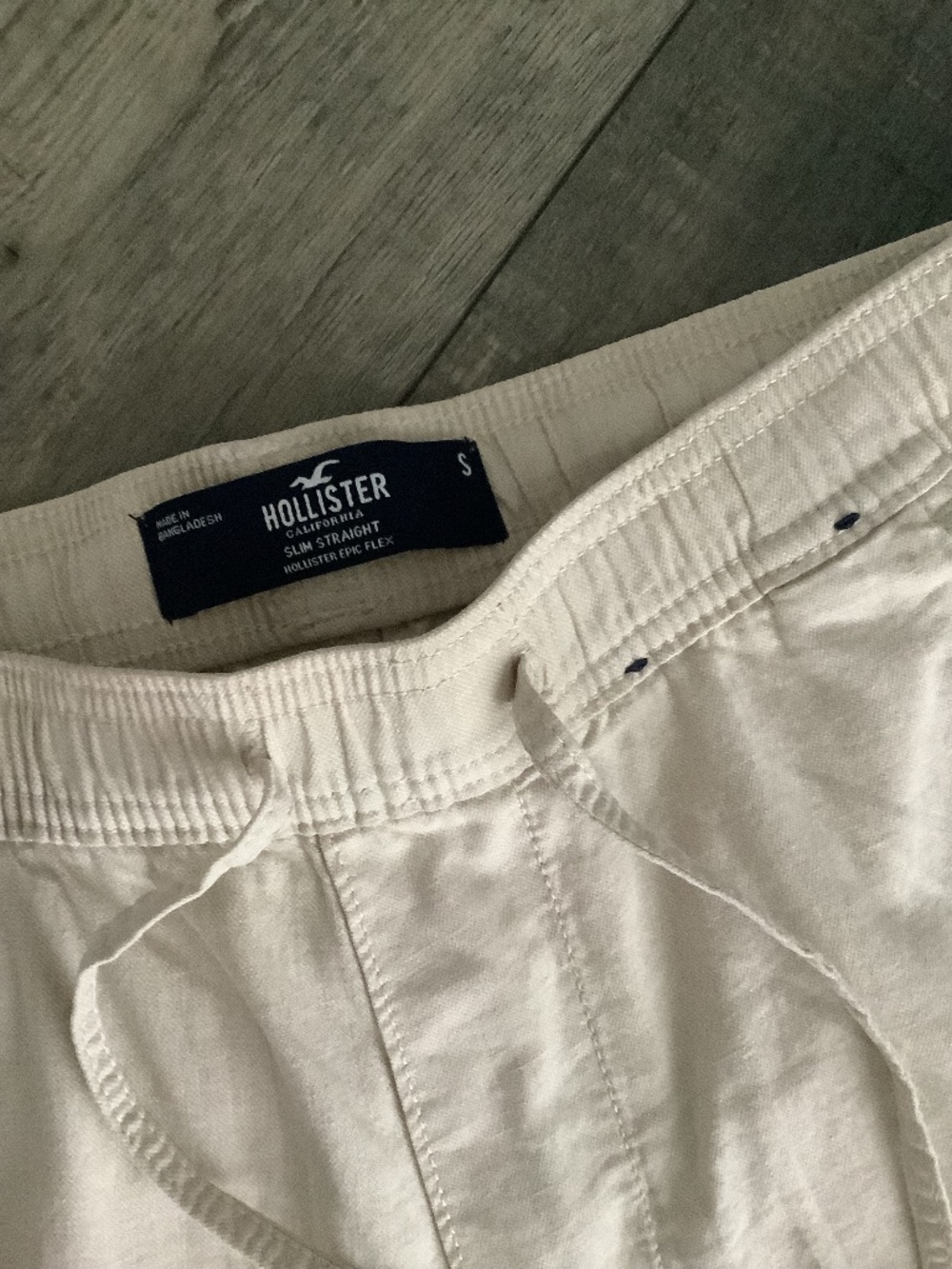 Hollister California slim straight, linen beige, size small